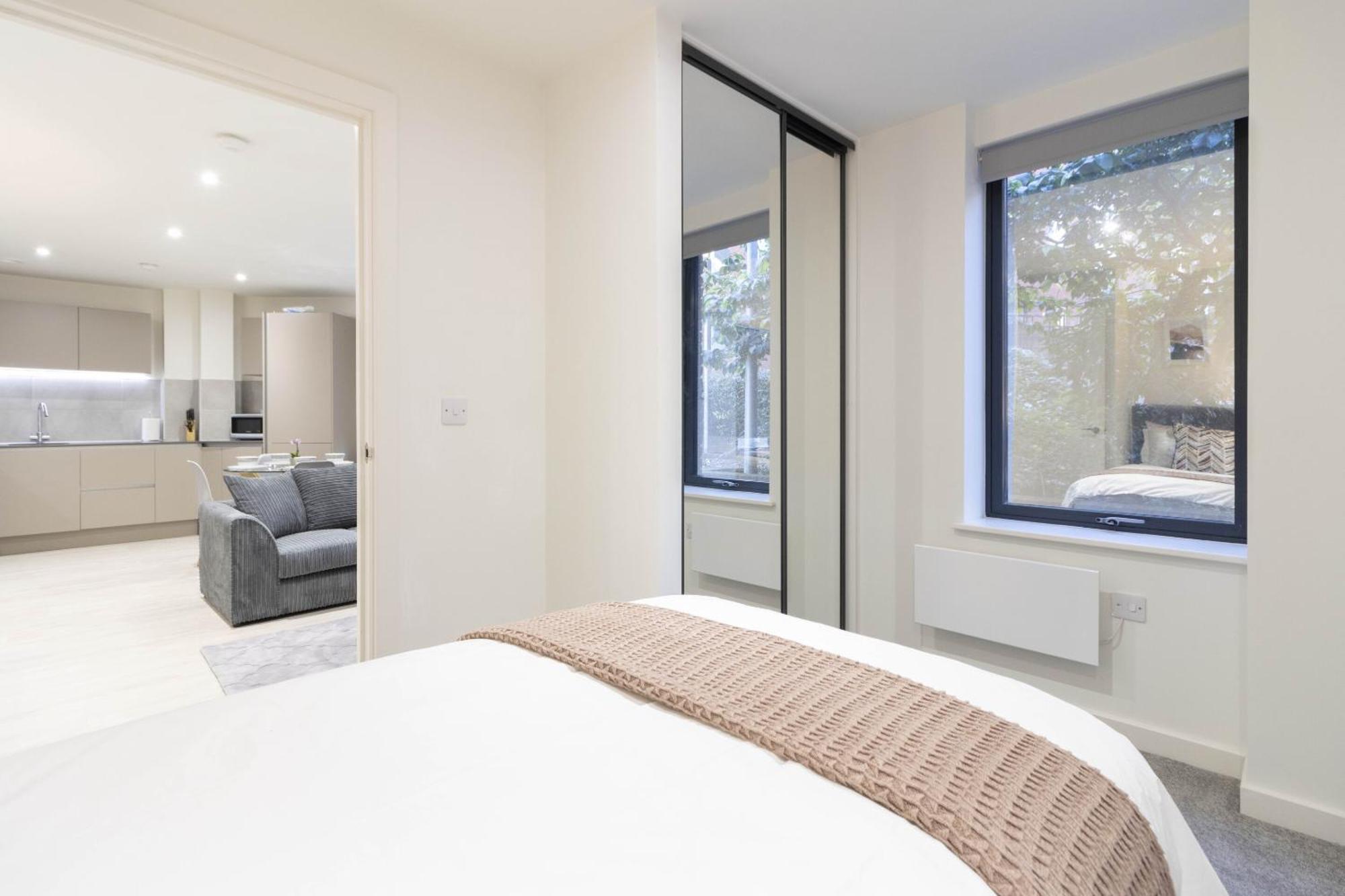 شقة Linacre 1&2 - One And Two Bed Flat Behind The Cathedral With Free Parking And Fast Wifi إكزيتر الغرفة الصورة