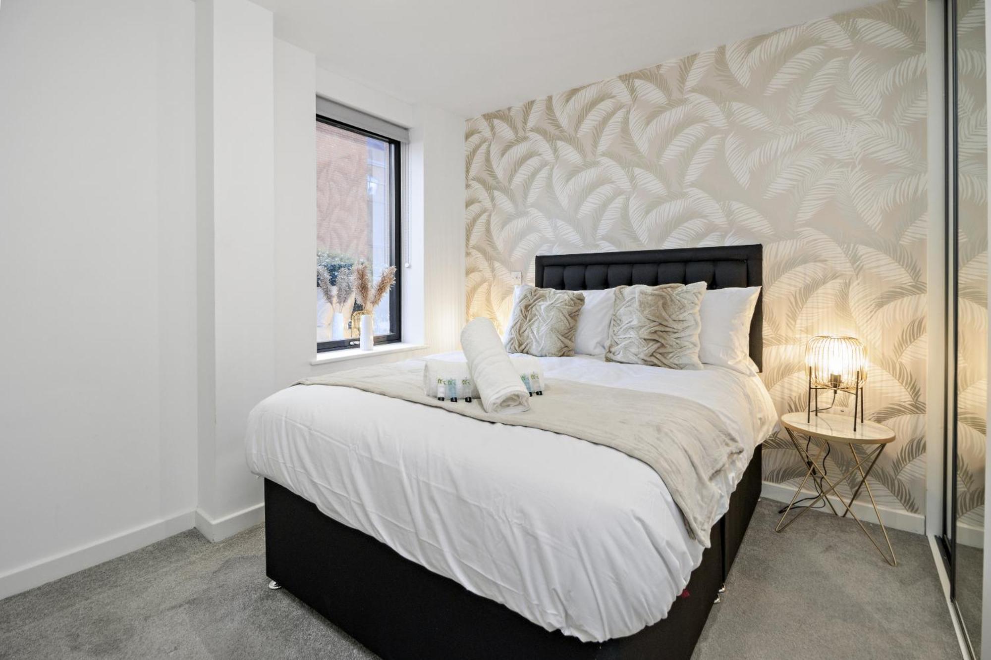 شقة Linacre 1&2 - One And Two Bed Flat Behind The Cathedral With Free Parking And Fast Wifi إكزيتر الغرفة الصورة